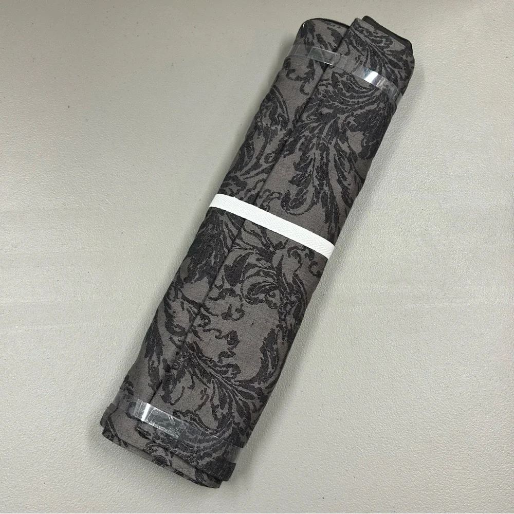 Williams Sonoma Black Damask Table Runner Kitchen Linen Cotton Jacquard NWT 108